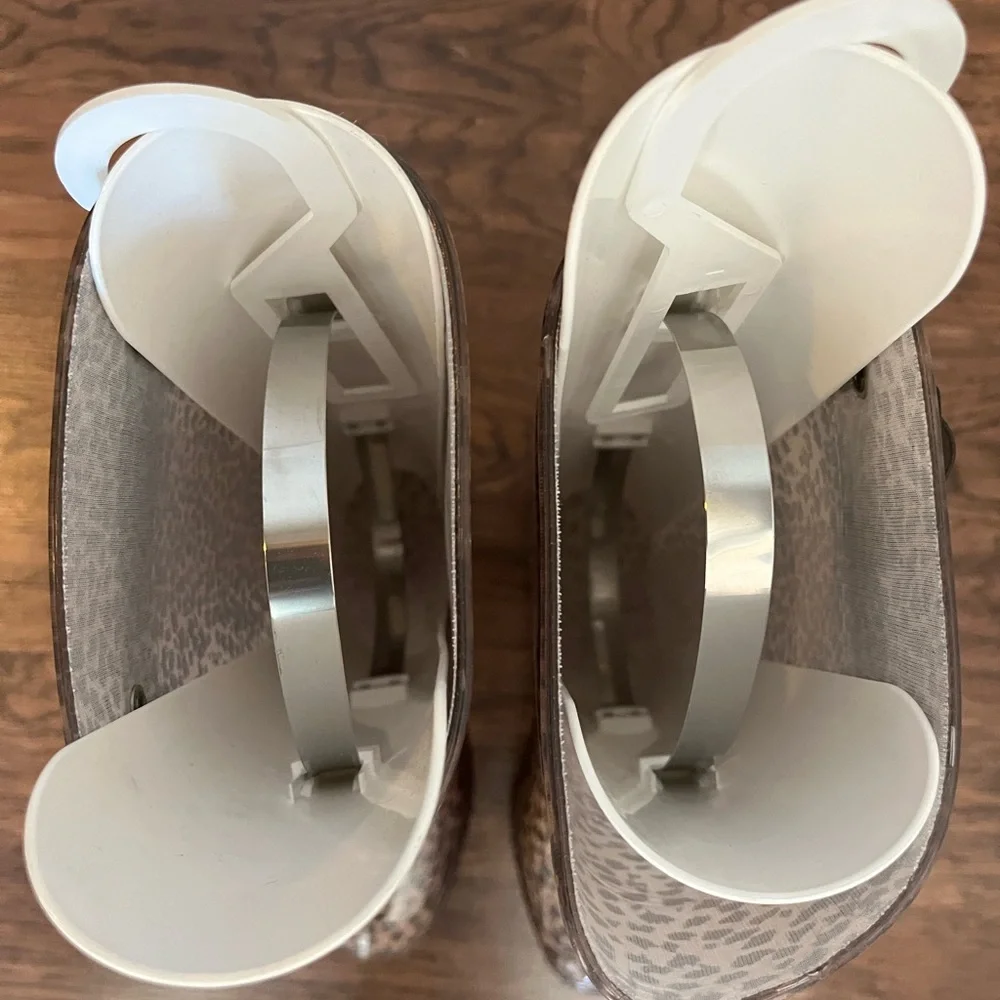 G&G Rain Boots with Leopard Print - Picture 9 of 10